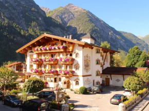 Naturparkhotel Ober-Lechtalerhof, Holzgau, Österreich